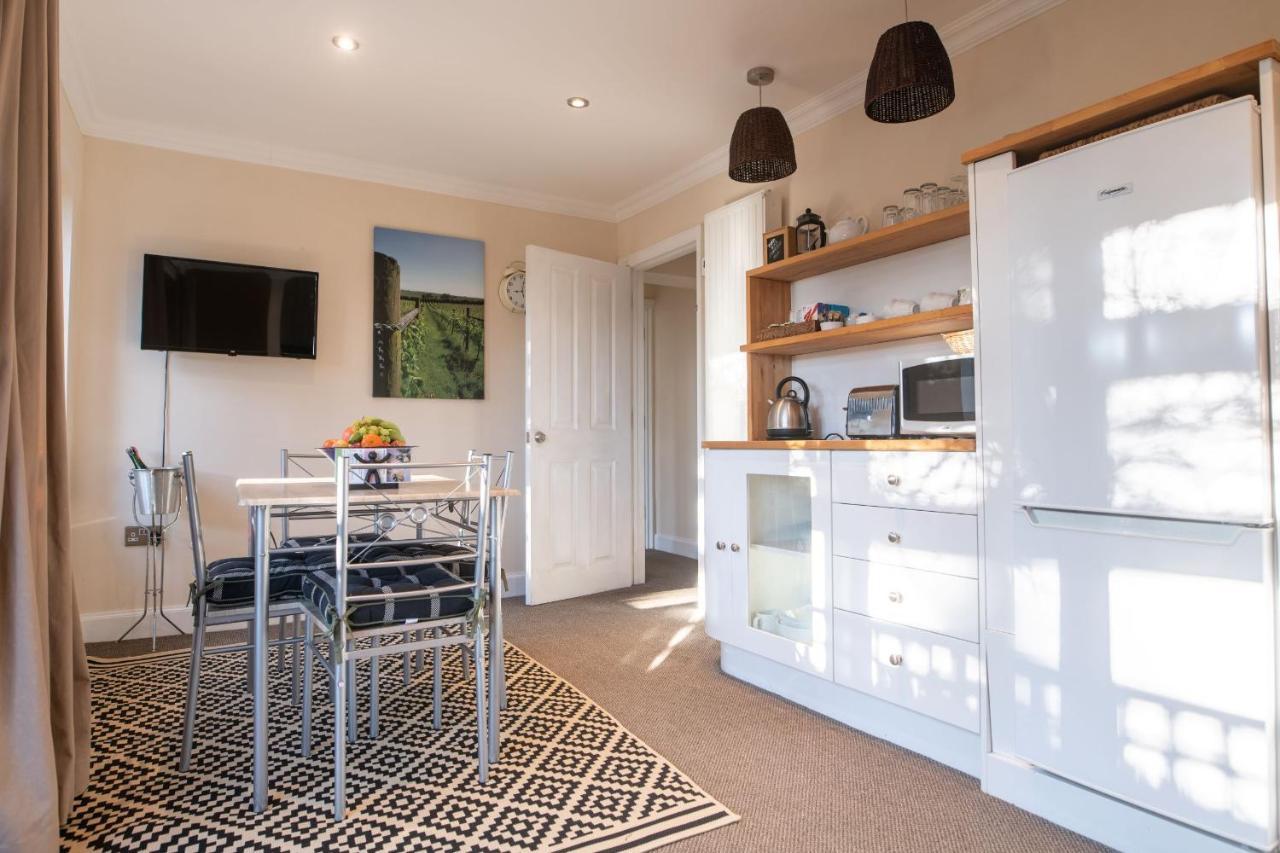 Terlingham Lane Cottage Hawkinge Bagian luar foto