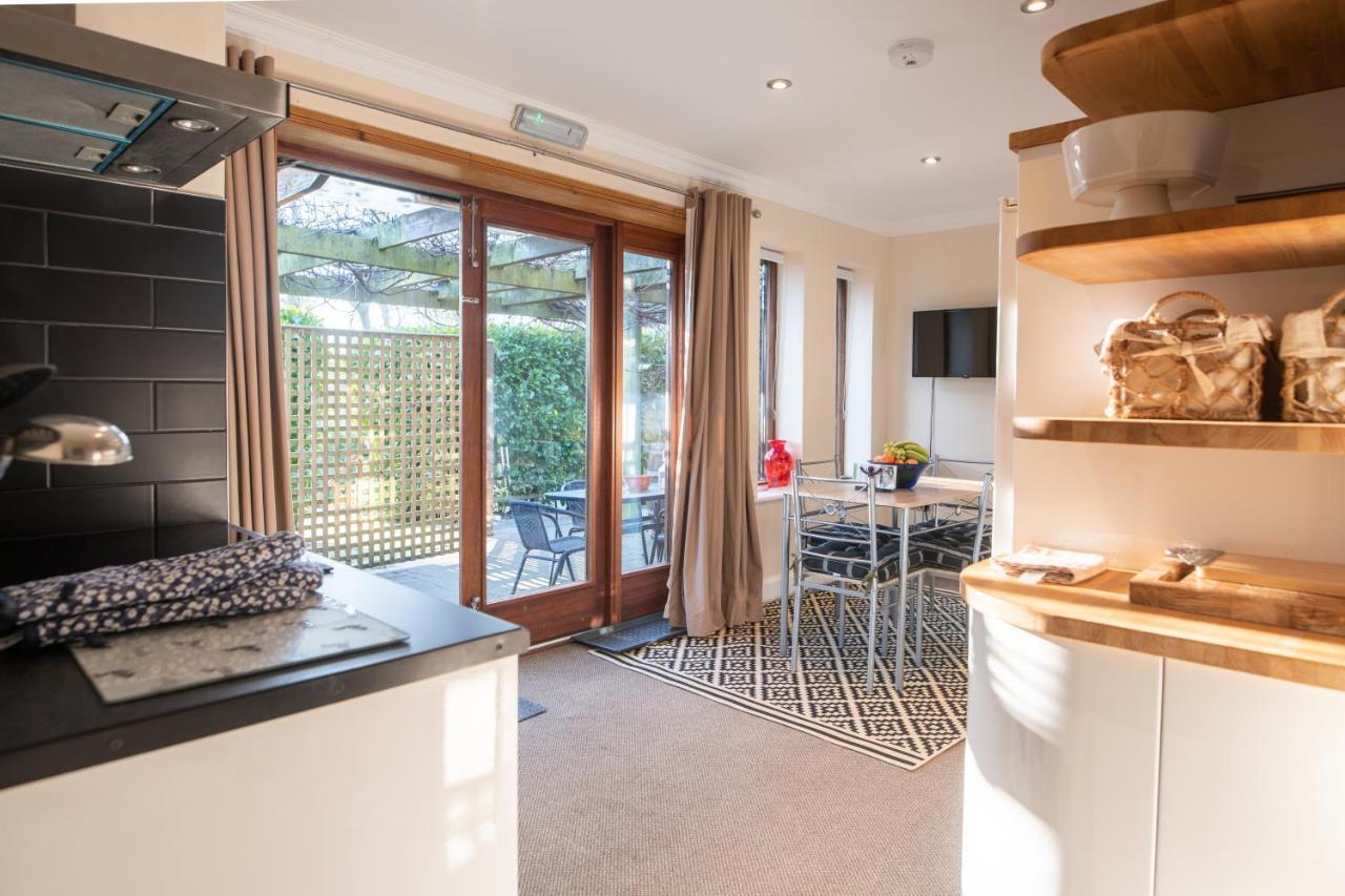 Terlingham Lane Cottage Hawkinge Bagian luar foto