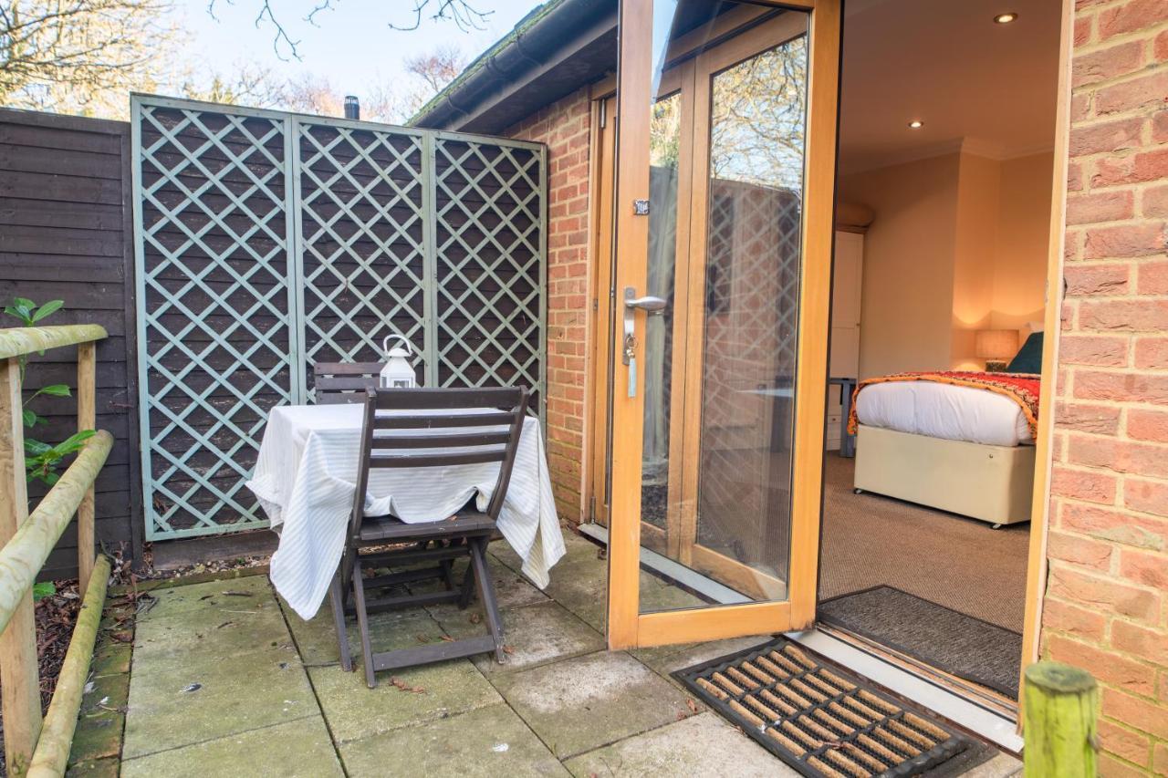 Terlingham Lane Cottage Hawkinge Bagian luar foto